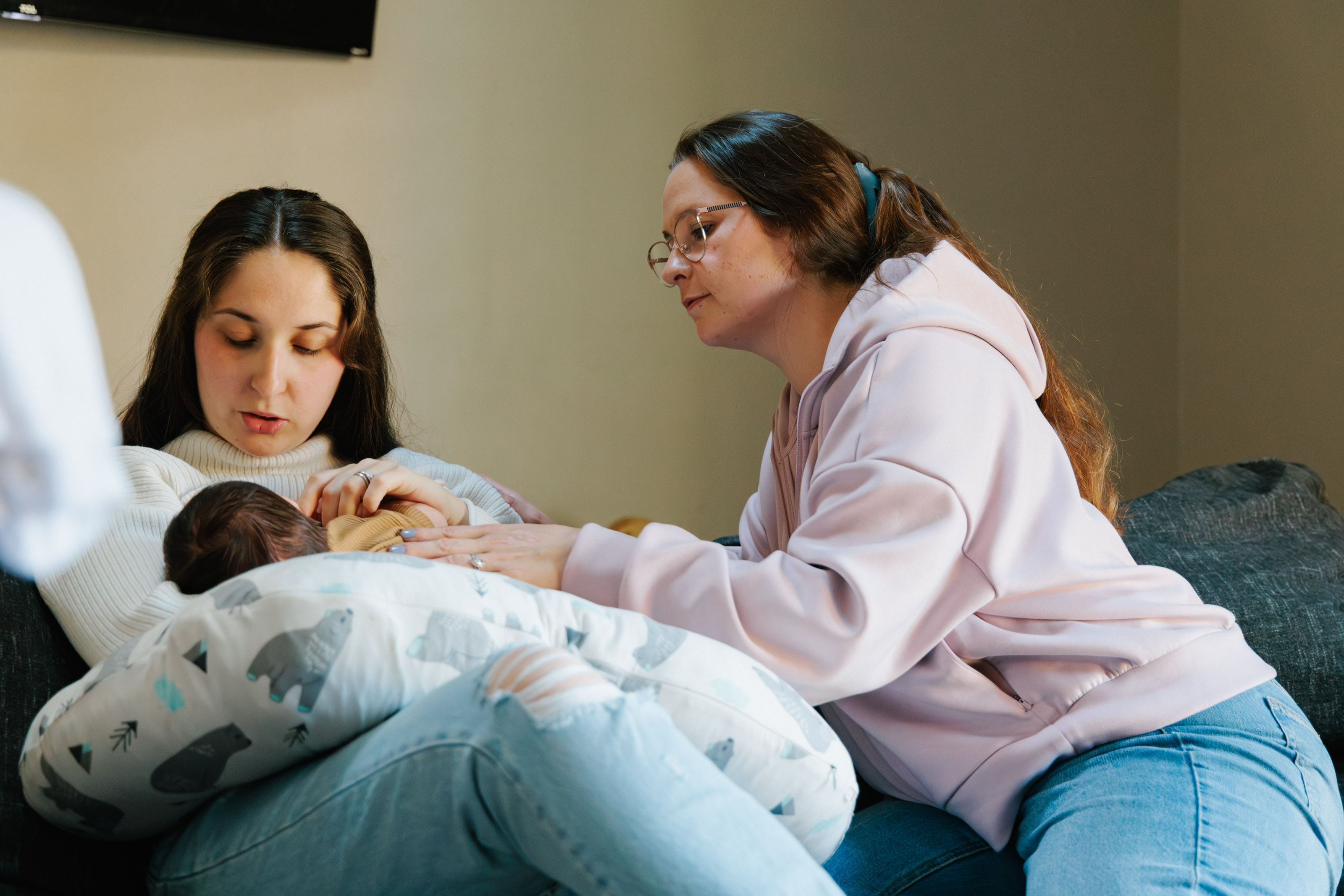 Jacklyn supporting a new mother